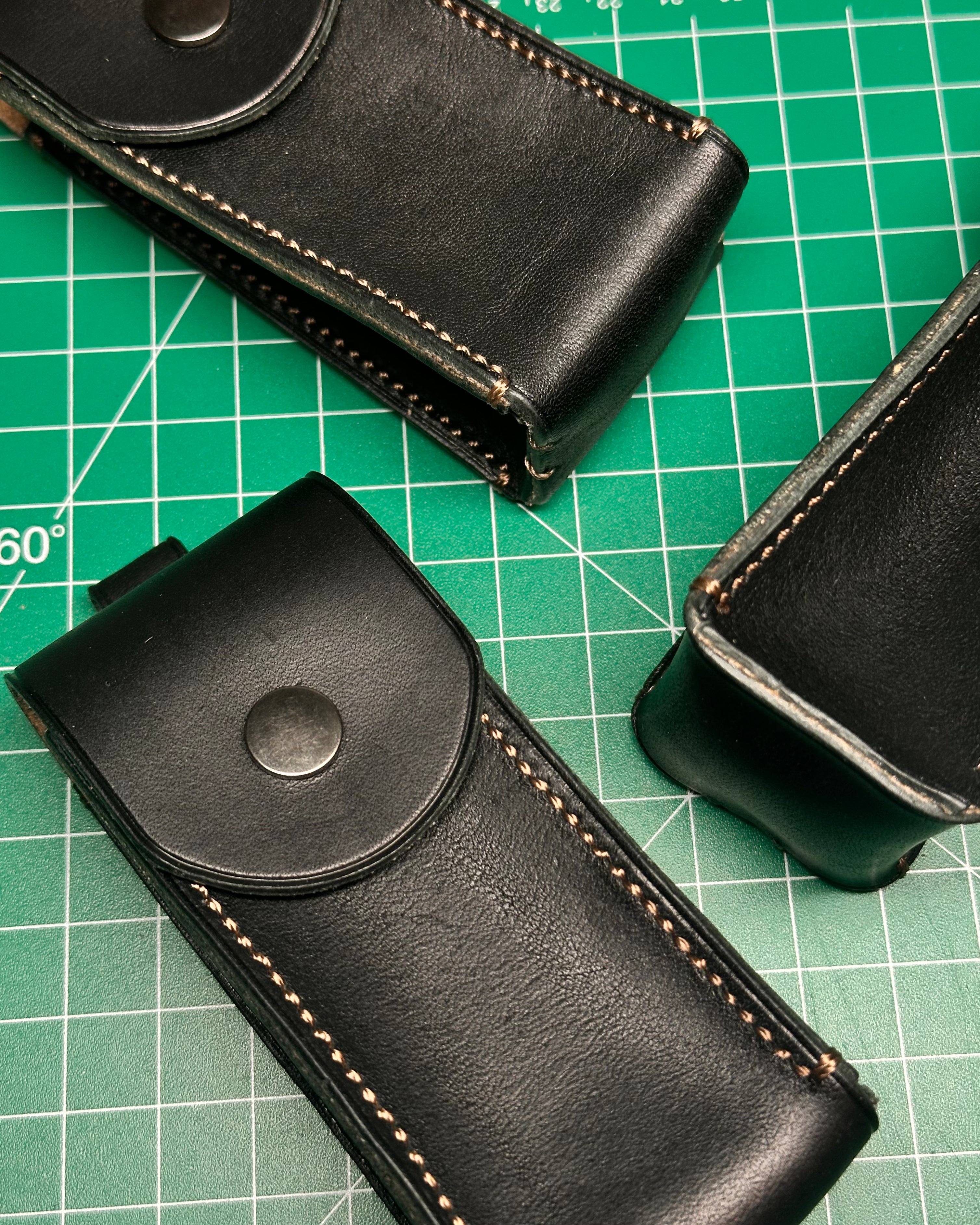 Leather Field Case (Fingerboard Keychain Holder)